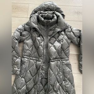 Michael Kors packable down fill jacket women like new